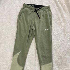 Nike Men’s Light Olive Green Joggers